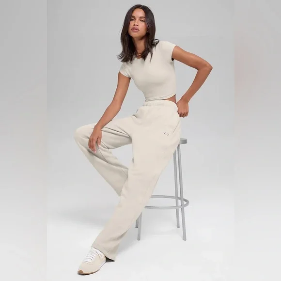 ALO “Bone” Straight Leg Sweatpants for Sale. - Picture 2 of 9